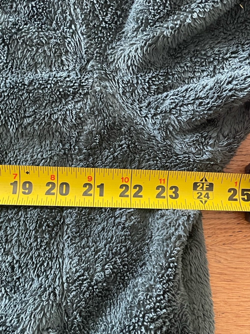 The North Face Olive Green Sherpa Zip-Front Jacket - Picture 9 of 10